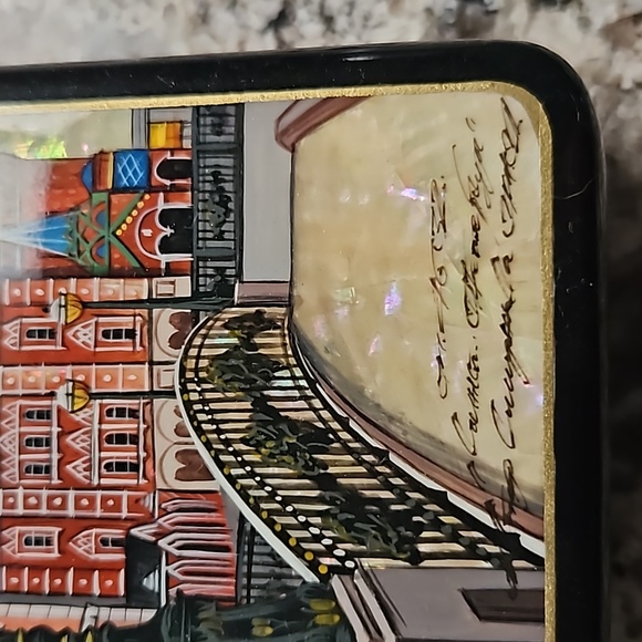 Vintage Fedoskino lacquer box - Picture 9 of 12